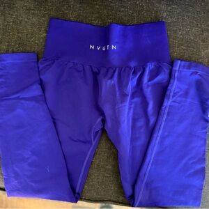 NVGTN Purple High-Waisted Athletic Leggings